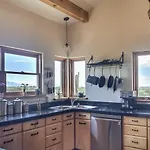 Dreamy Santa Fe Hideaway W/ Mountain Views!