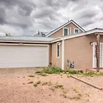 Dreamy Santa Fe Hideaway W/ Mountain Views!